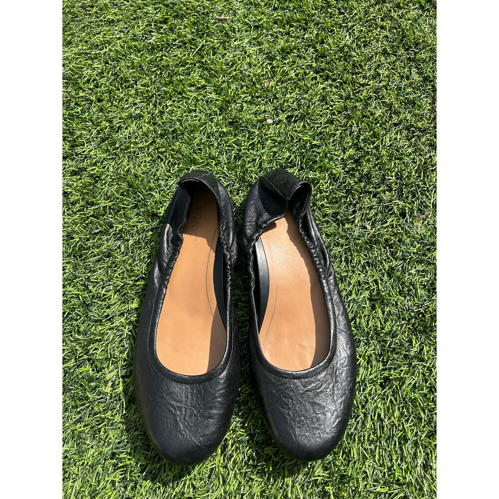 Vionic Black Leather Ballet Flats
